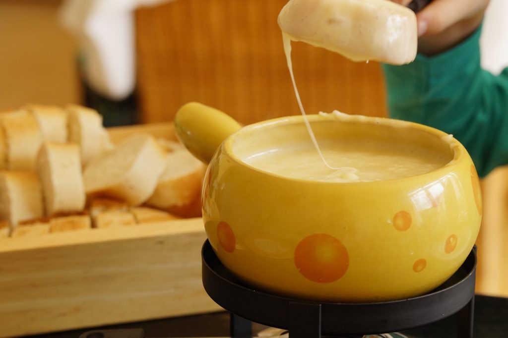 7 dicas para preparar uma fondue de queijo perfeita