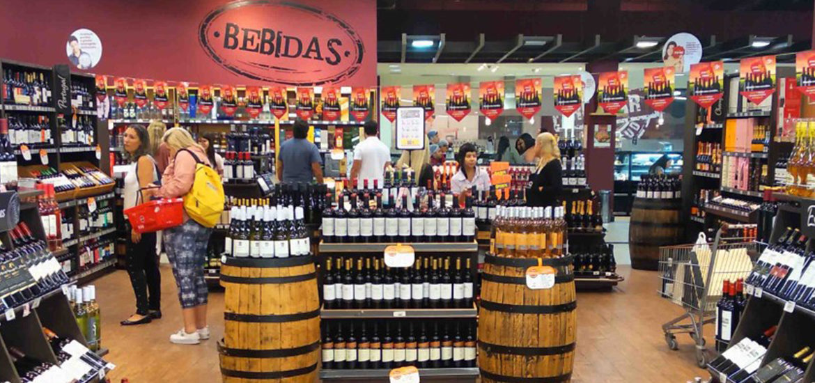 Perini realiza degustação semanal de vinhos no RioMar 