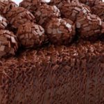 Sodiê Doces traz novidade deliciosa: Bolo Brigadeirinho