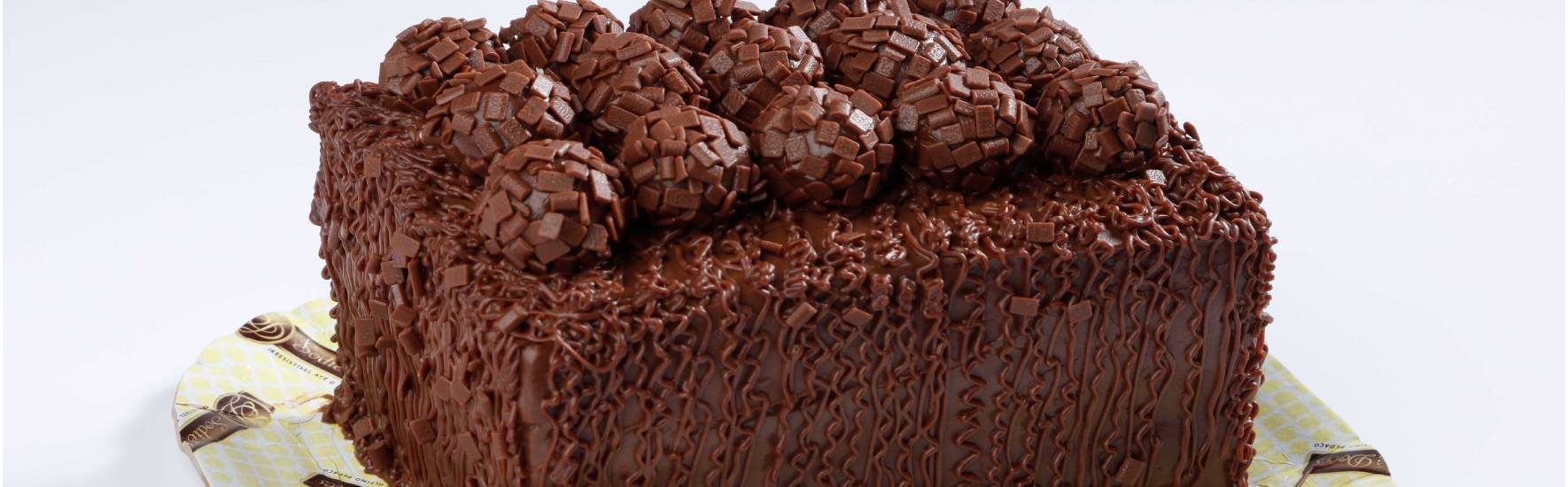 Sodiê Doces traz novidade deliciosa: Bolo Brigadeirinho