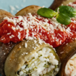 Roll de berinjela com arroz