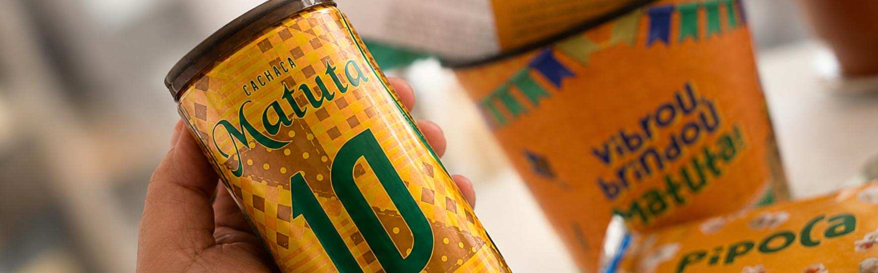 Cachaça Matuta aposta em edição especial que une São João e Copa do Mundo